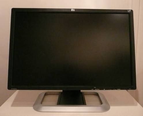 مانیتور24اینچ hp