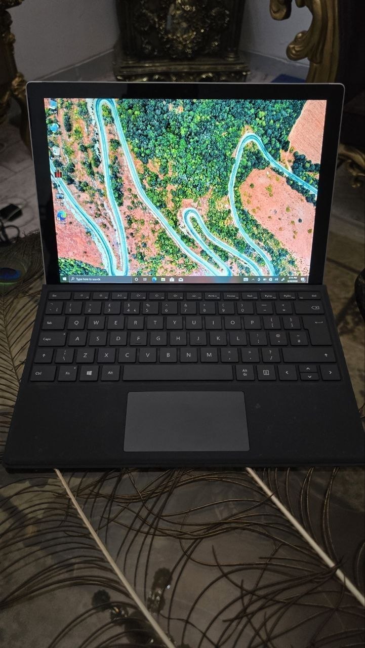 Surface pro 7