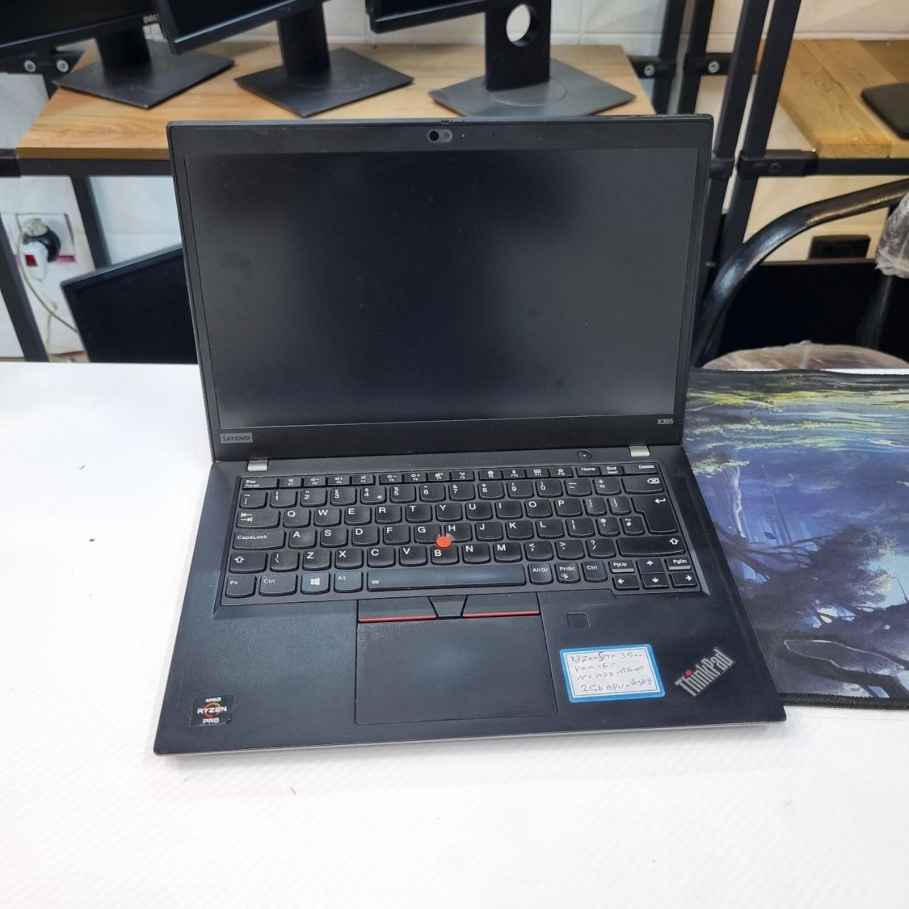 Lenovo x395