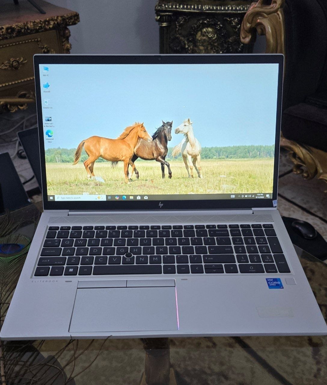 لپتاپ خیلی شیک نسل11